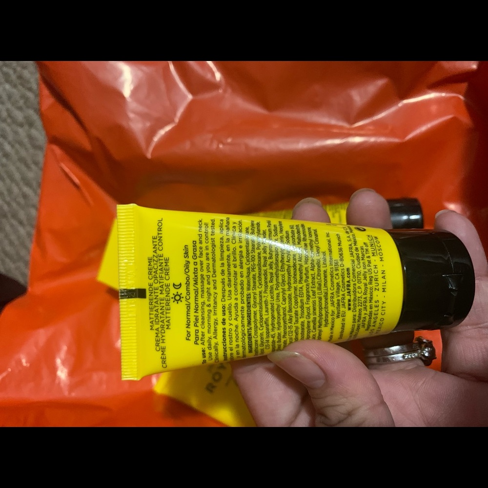 Boost Regimen -Normal/Combination/Oily Face - Picture 7 of 8